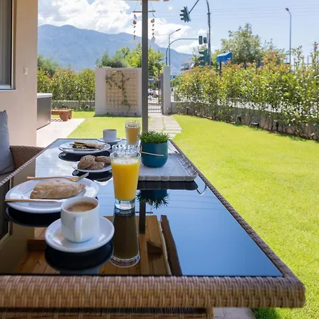 Casa vacanze Messinian Monte E Mare *