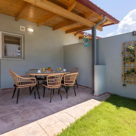 Messinian Monte E Mare Casa vacanze *
