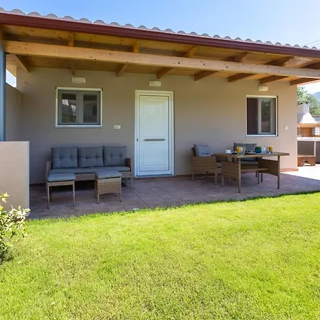 Casa vacanze Messinian Monte E Mare