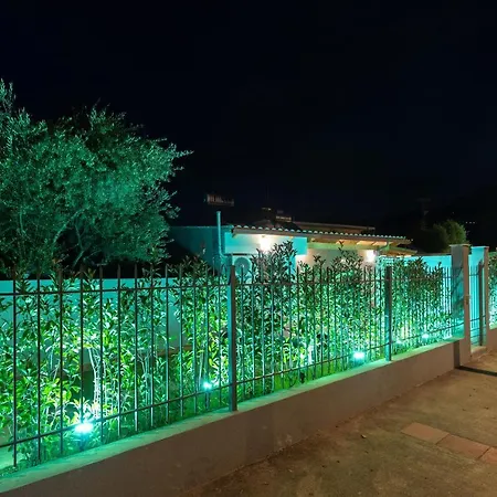 Messinian Monte E Mare Ferienhaus *