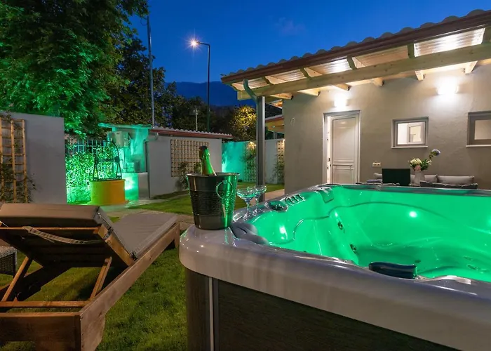 Messinian Monte E Mare