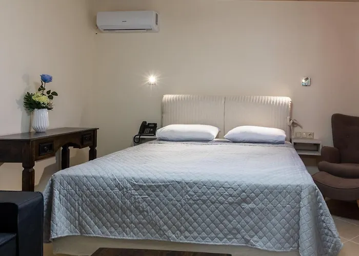 Messinian Monte E Mare