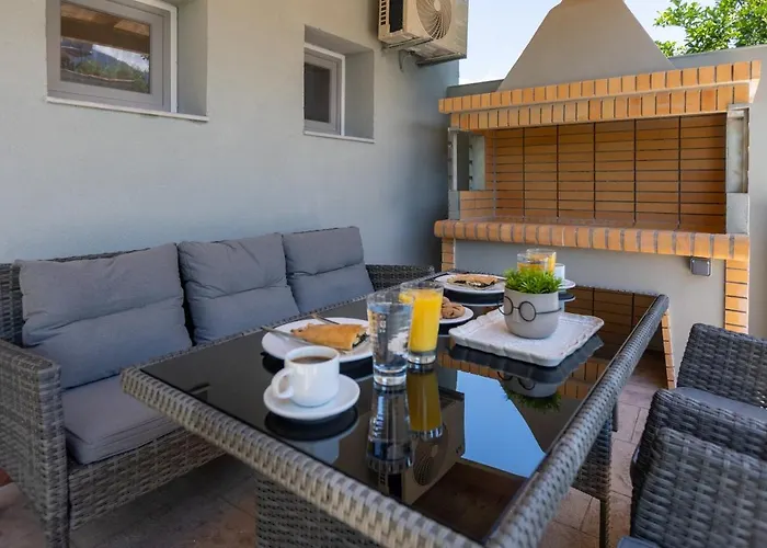 Messinian Monte E Mare Καλαμάτα